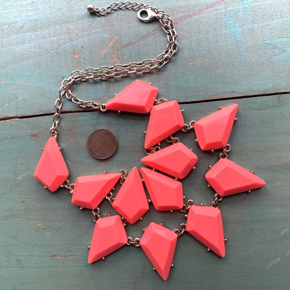 Neon Orange Acrylic Points Statement Necklace - Bright Orange Bib Necklace NWOT - Picture 4 of 5